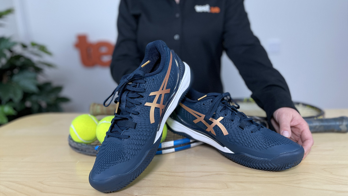 Test av tennisskor, här visar vi tennisskorna Asics Gel Resolution 9 Clay.